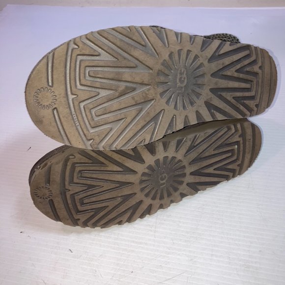 UGG Cardy Knit Boots Womens 1094949 Sz 8 Gray - Picture 11 of 13